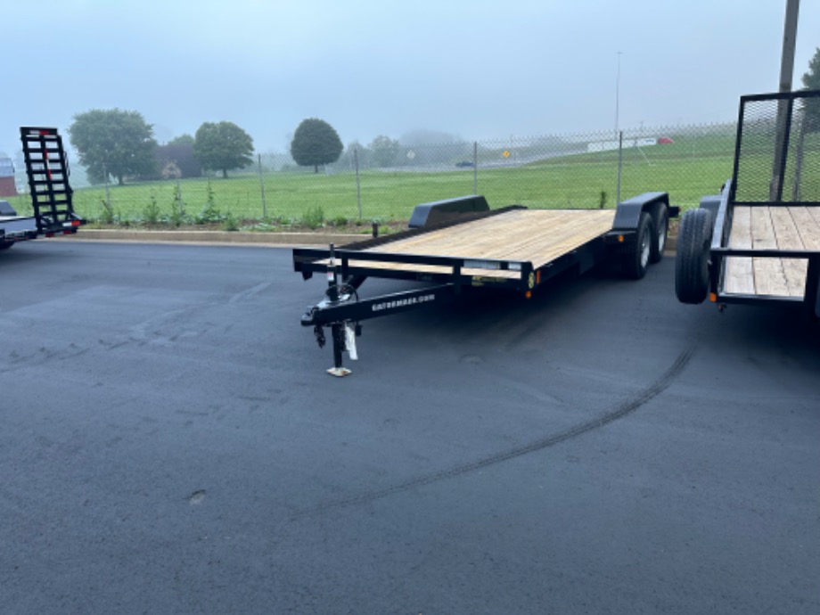 Lowboy car hauler trailer Gatormade Trailers 