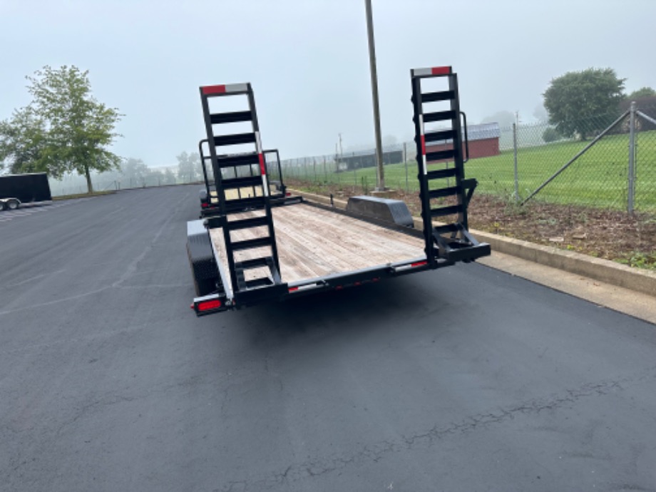 GT-XT Equipment Trailer Gatormade Trailers 