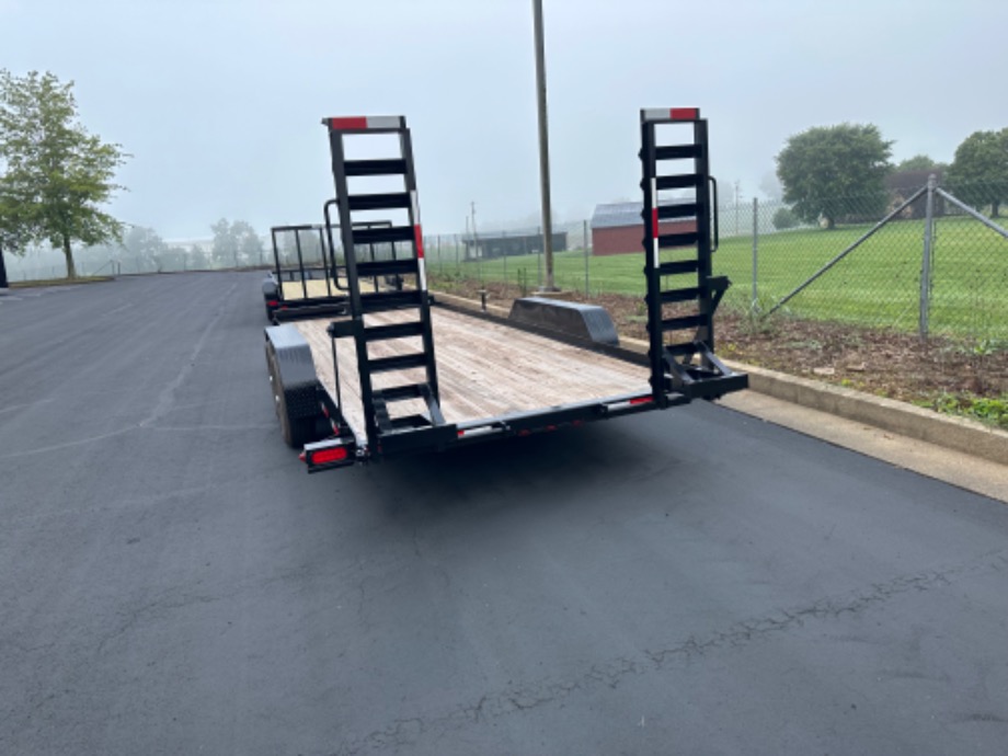 GT-XT Equipment Trailer Gatormade Trailers 