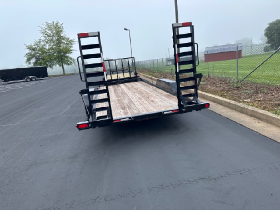 GT-XT Equipment Trailer Gatormade Trailers 