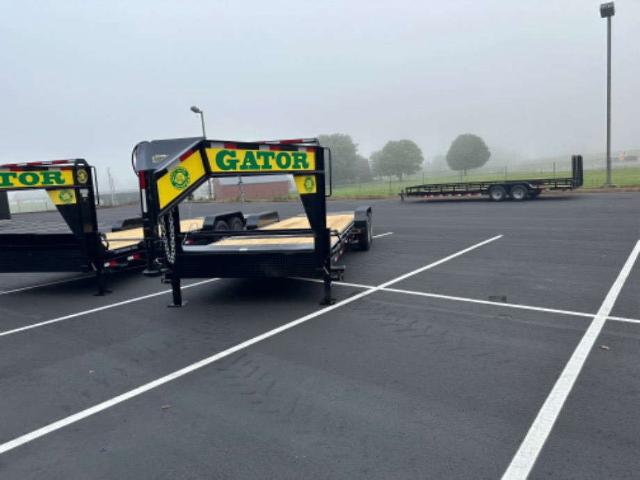 4+16 gooseneck tilt 16k GVWR On Sale Gatormade Trailers 