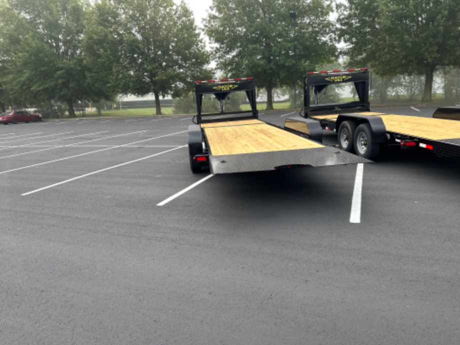 4+16 gooseneck tilt 16k GVWR On Sale Gatormade Trailers 