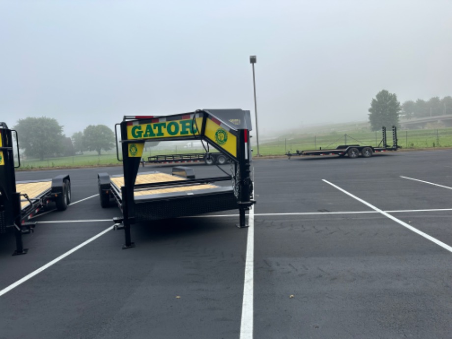 4+16 gooseneck tilt 16k GVWR On Sale Gatormade Trailers 