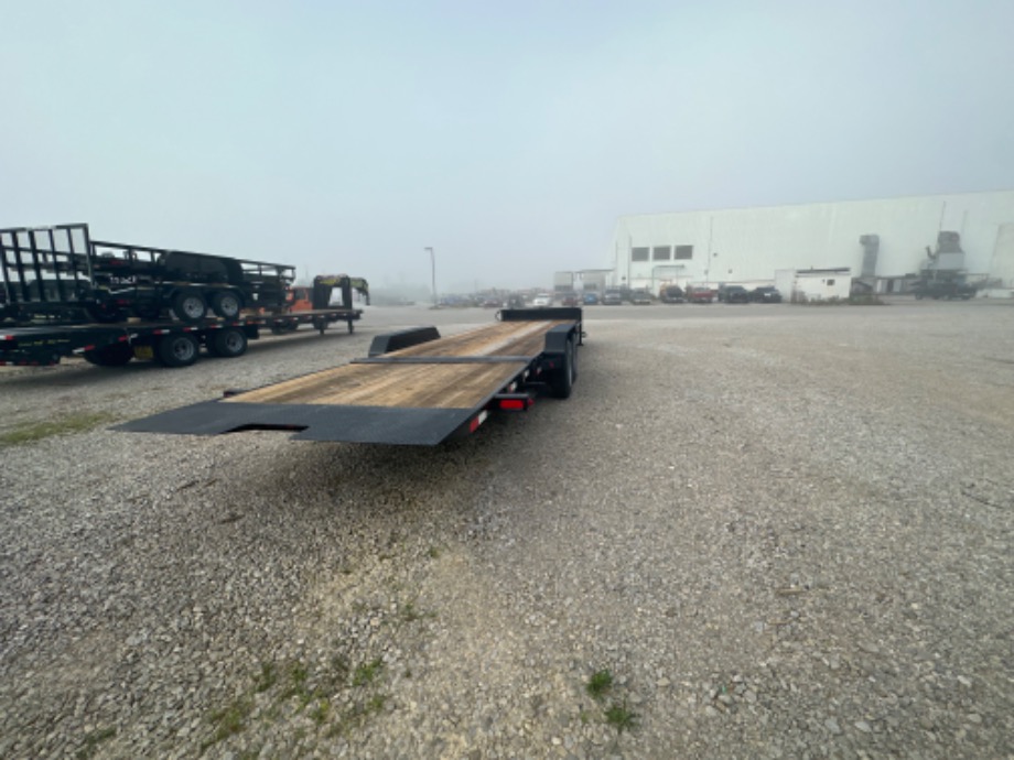 22+8 Aardvark Hydra Tail Trailer On Sale  Gatormade Trailers 