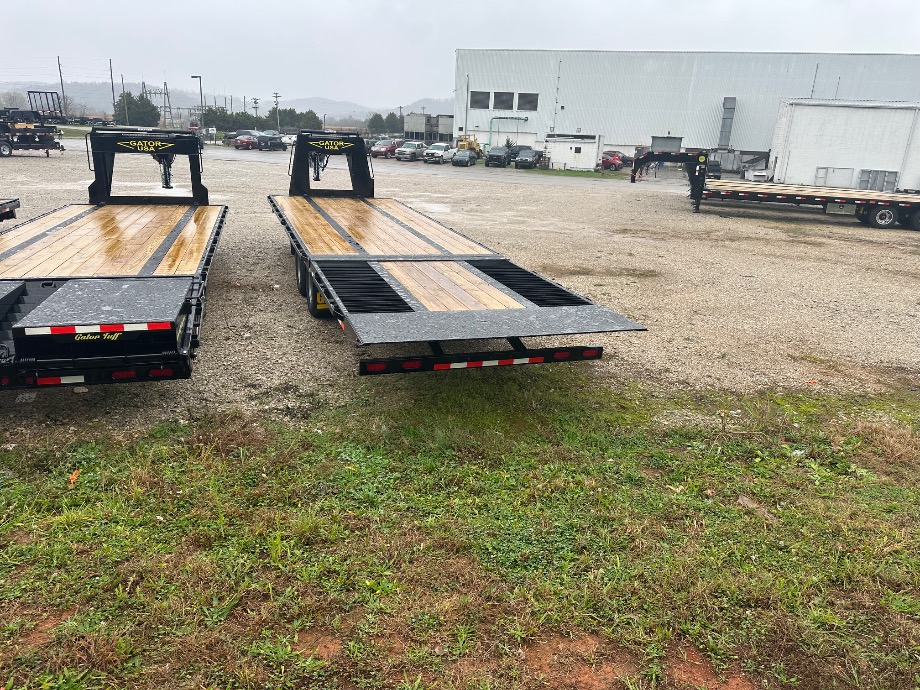 20+10 Hydraulic Dovetail Trailer On Sale Gatormade Trailers 