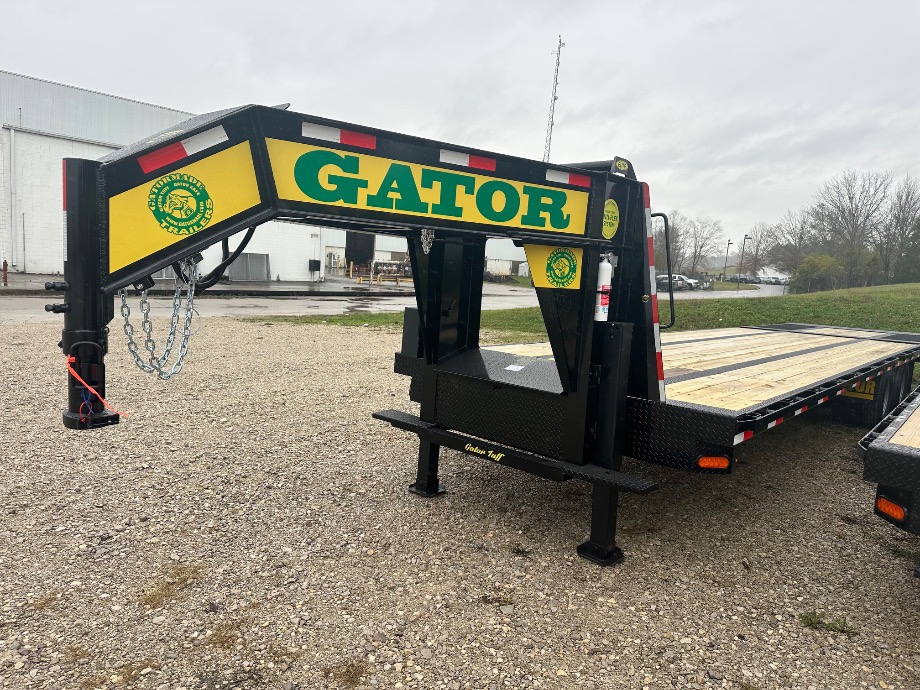 Hydraulic Dovetail Trailer 25+10 On Sale Gatormade Trailers 