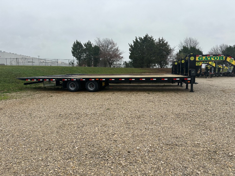 Hydraulic Dovetail Trailer 25+10 On Sale Gatormade Trailers 