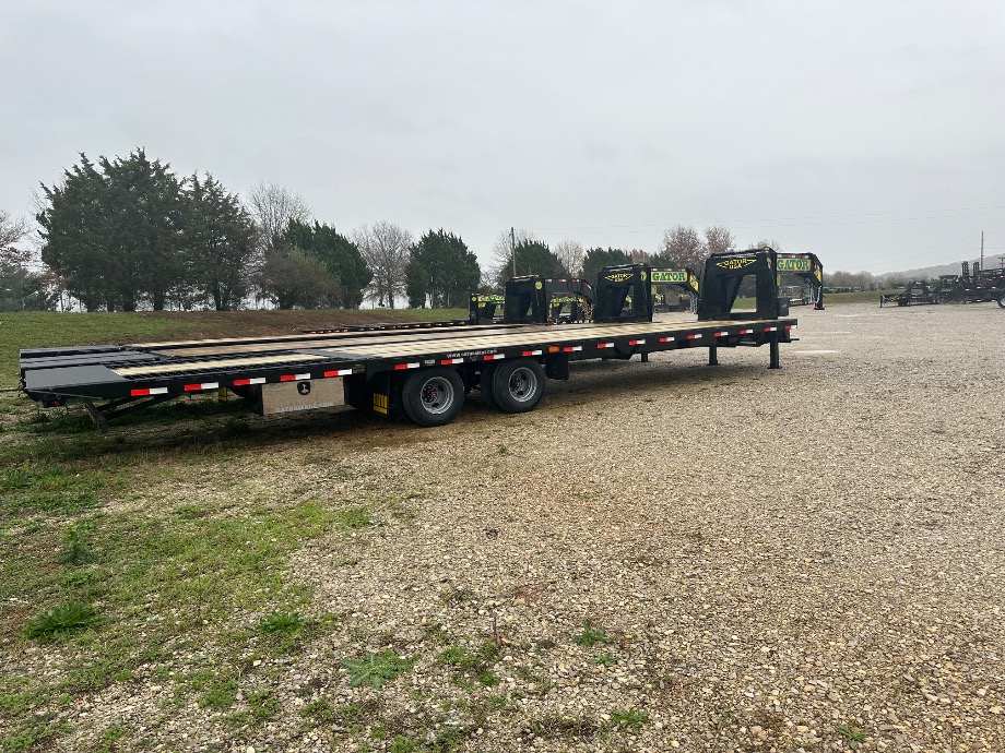 Hydraulic Dovetail Trailer 25+10 On Sale Gatormade Trailers 