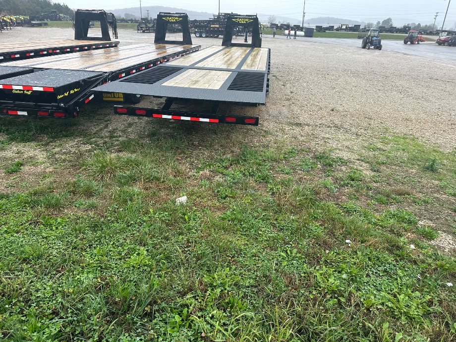 Hydraulic Dovetail Trailer 25+10 On Sale Gatormade Trailers 