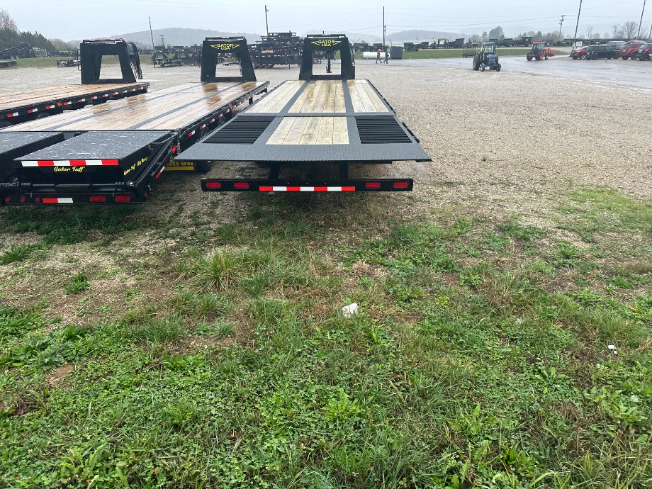 Hydraulic Dovetail Trailer 25+10 On Sale Gatormade Trailers 