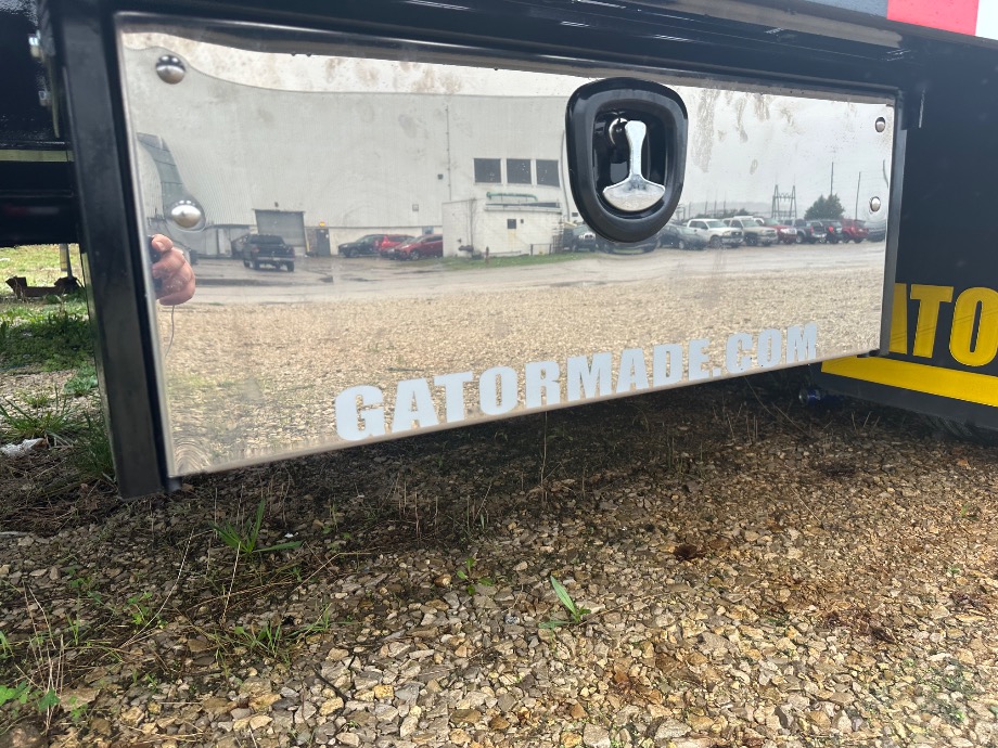 Hydraulic Dovetail Trailer 25+10 On Sale Gatormade Trailers 